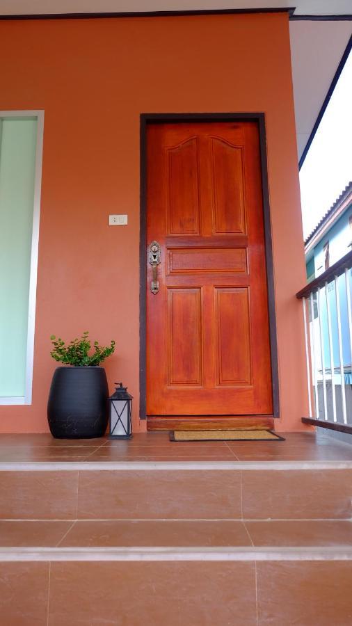 The Backyard Homestay Pakchong Exterior photo